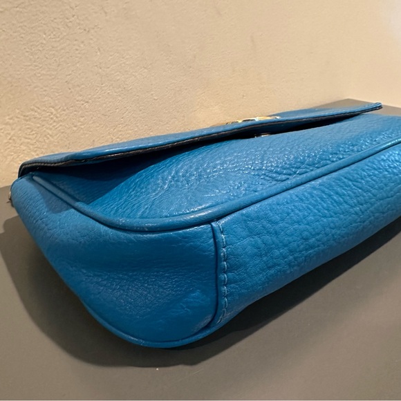 Michael Kors Fulton Blue Pebbled Leather Shoulder Bag - Picture 8 of 12